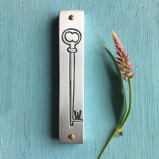 Line-Drawn Key Mezuzah - Peace Love Light Shop
